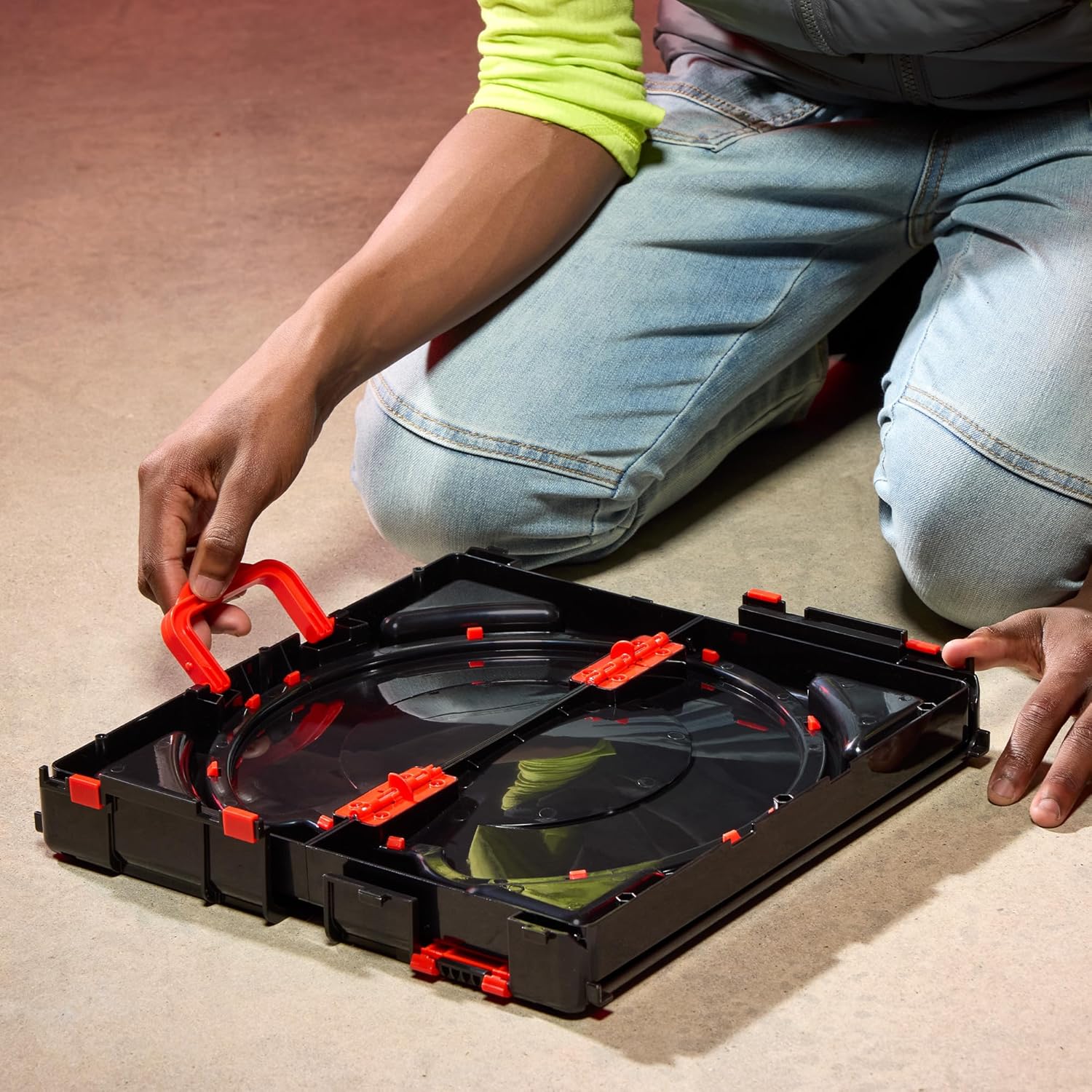 Beyblade X Beystadium Clash and Carry - Image 6
