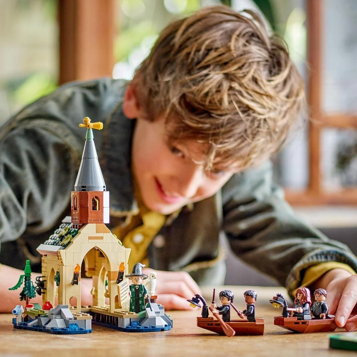 Lego Harry Potter - La Rimessa Barche Del Castello Hogwarts 76426 - Image 6