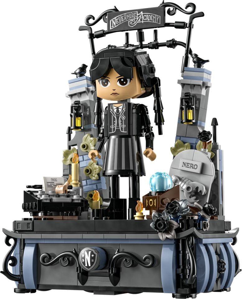 Lego - Mercoledì Addams 76780 - Image 2
