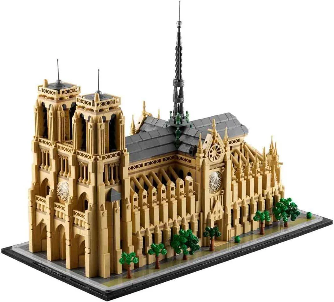 Lego - Notre-Dame de Paris 21061 - Image 3